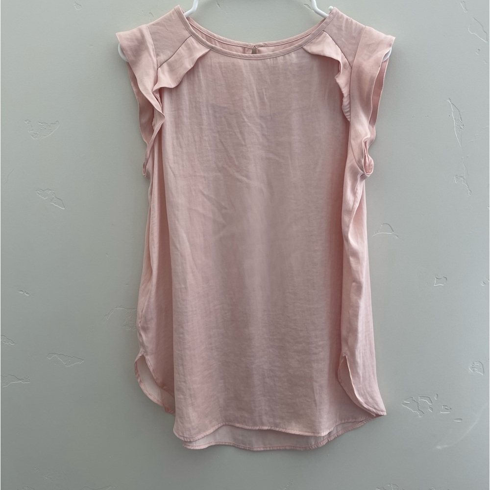 Woman’s Sleeveless Ann Taylor Loft Blouse size: small